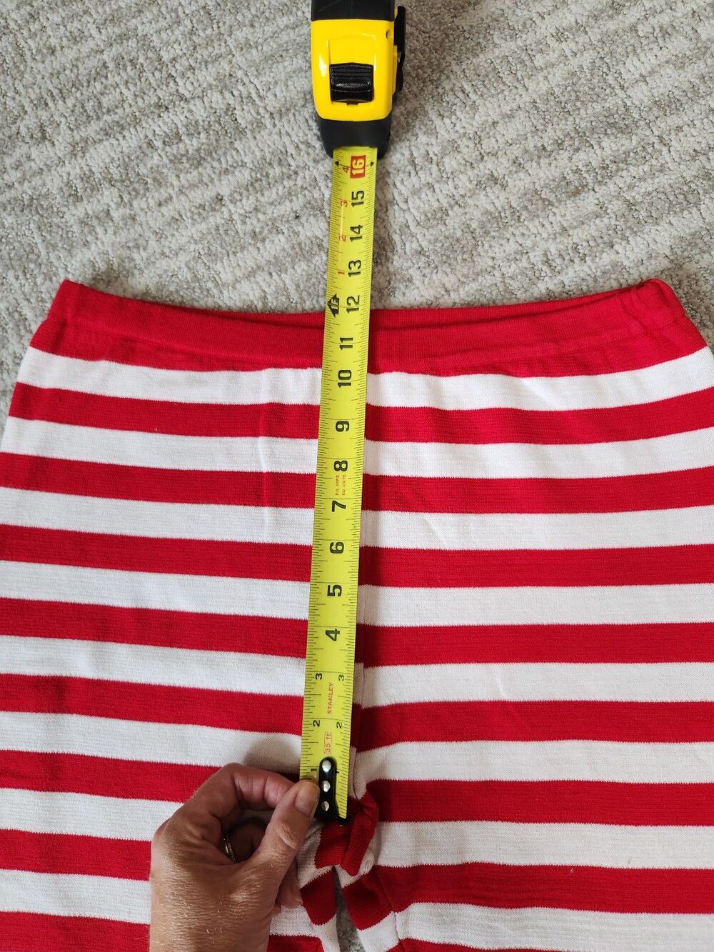 United Sweaters Red White Stripe Holiday Leggings Christmas Elf Mrs Clause Sz L - Picture 9 of 9
